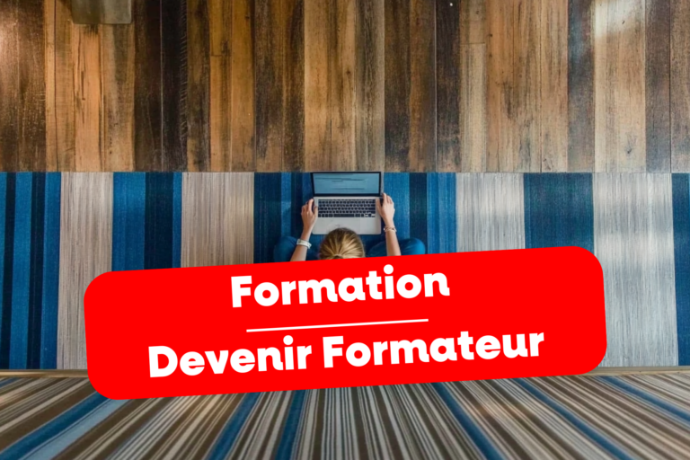 Personne étudiant sur ordinateur portable, texte « Formation Devenir Formateur ».